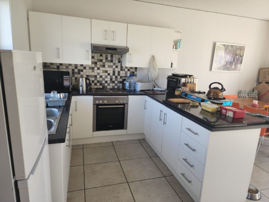 2 Bedroom Property for Sale in Parsonsvlei Eastern Cape